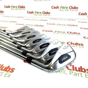 Callaway Rogue ST pro Irons 4-PW