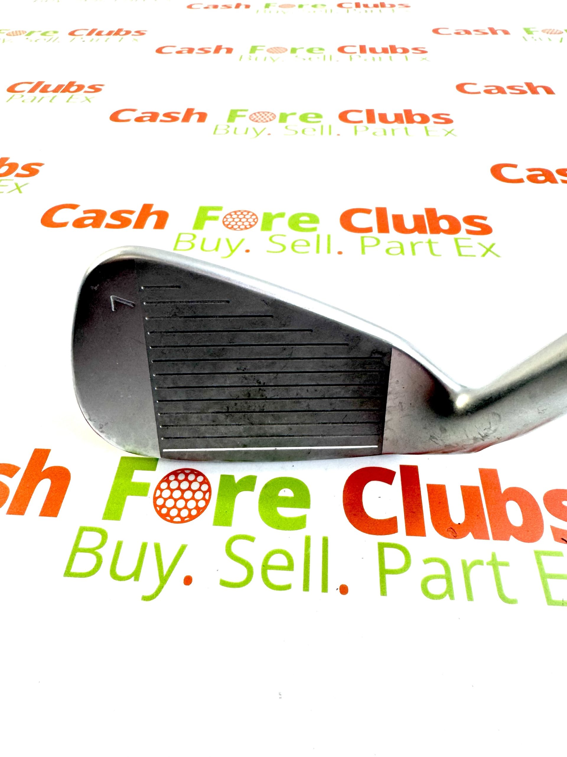 PING G425 7 IRON - Image 2