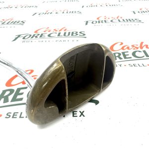 SLOT LINE PUTTER