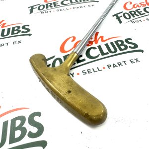 Acushnet BULLS EYE PUTTER