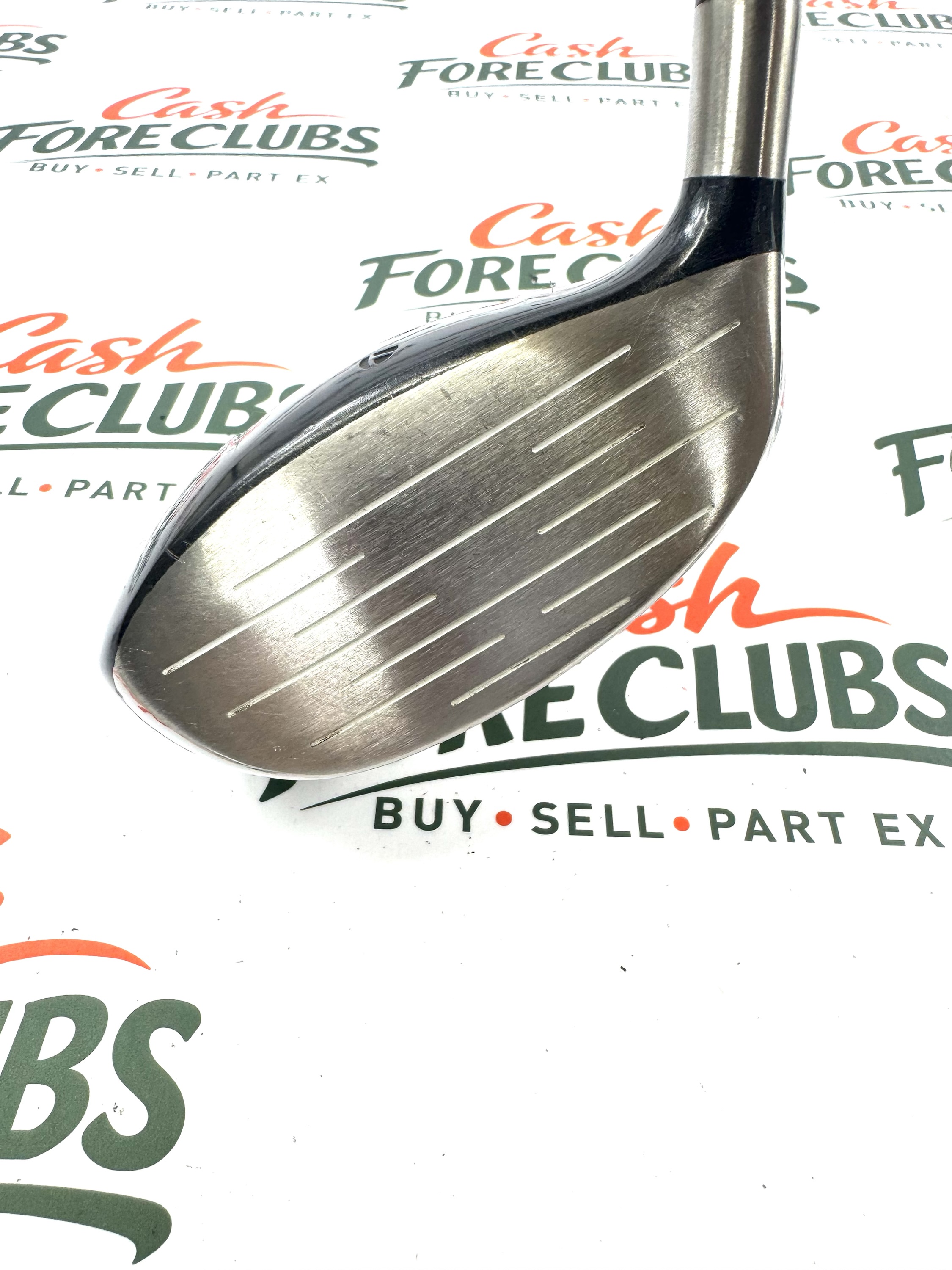 TaylorMade 320 TI 9.5 DRIVER - Image 3